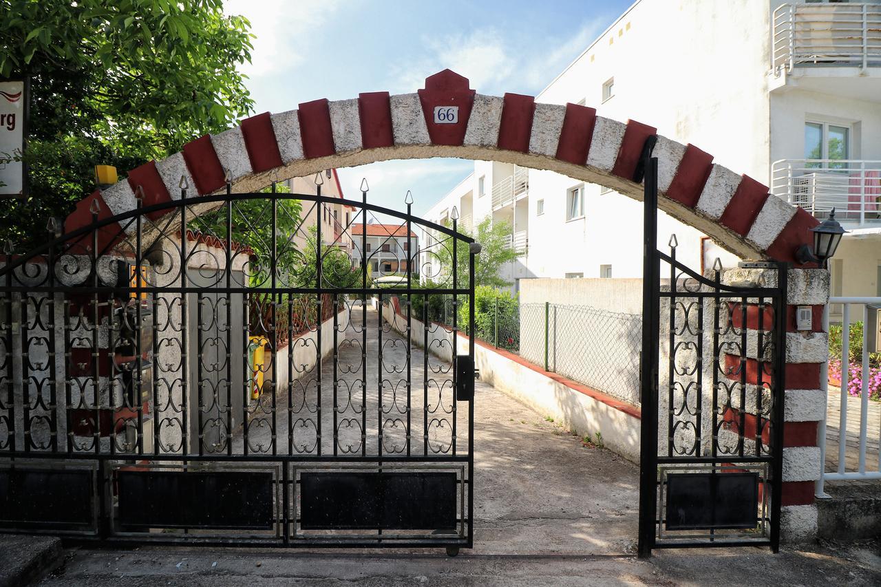 Apartments Amalia روفينج المظهر الخارجي الصورة