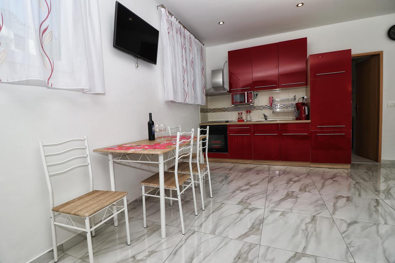 Apartments Amalia روفينج المظهر الخارجي الصورة